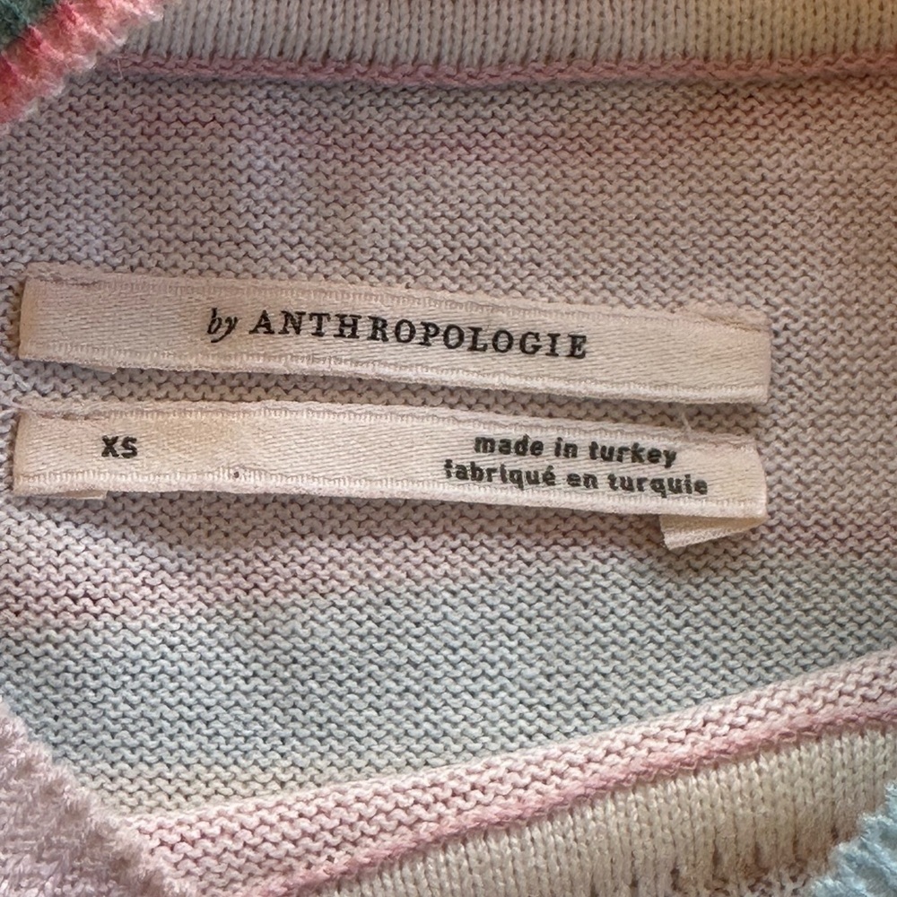 Anthropologie Short Sleeve Sweater Knit Top With Pastel Design Size XS EUC! - Picture 12 of 13